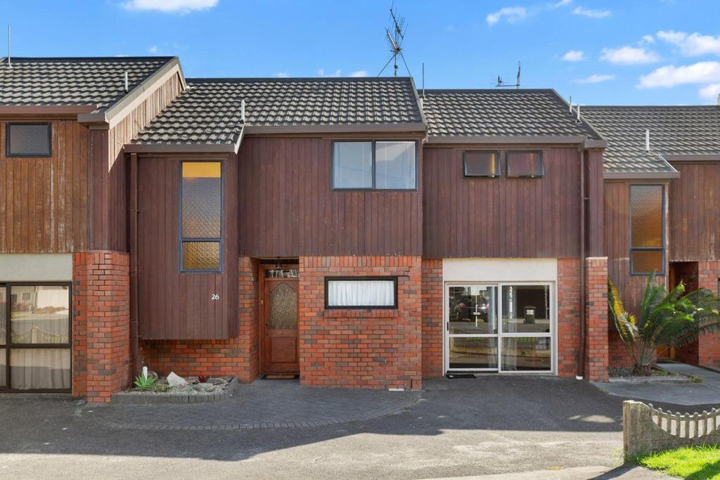 Downtown Mountview - Mt Maunganui Holiday Home 마운트마운가누이 외부 사진