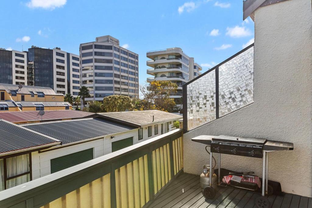 Downtown Mountview - Mt Maunganui Holiday Home 마운트마운가누이 외부 사진