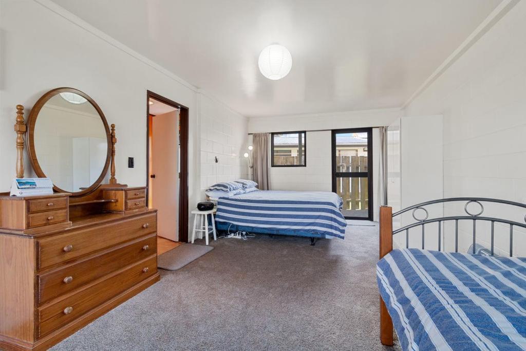Downtown Mountview - Mt Maunganui Holiday Home 마운트마운가누이 외부 사진